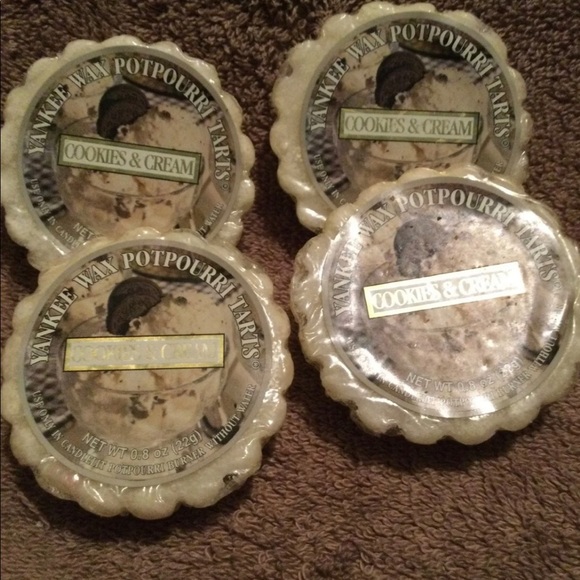 Yankee candle cookies and cream tarts Rare  HTF - Picture 3 of 4